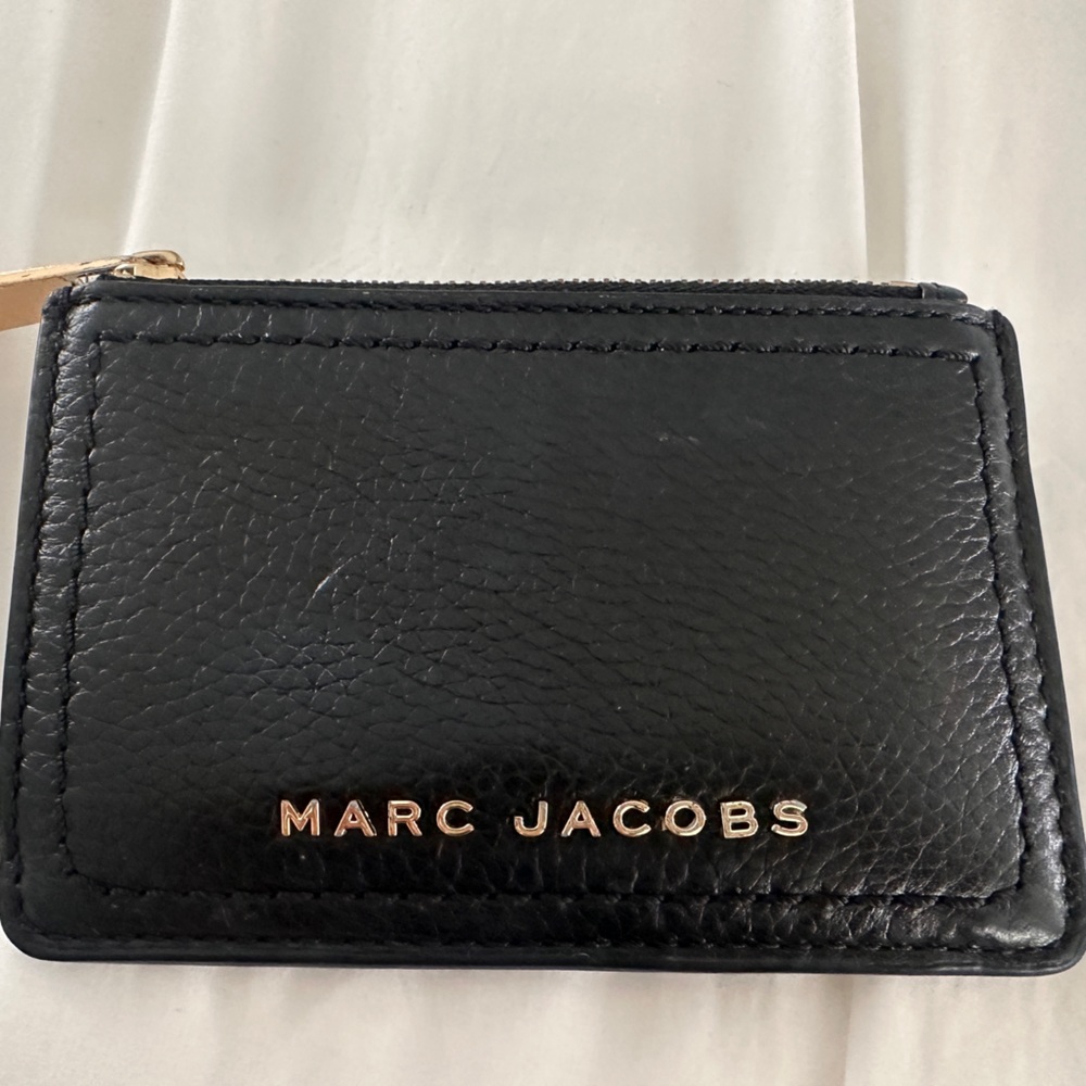 Marc Jacobs leather zip wallet with key chain
